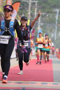 BIB: 0312
                            <button type="button" onclick="openModal(8160346)" class="btn btn-primary btn-sm float-right btn-popup" data-toggle="modal" data-target=".modal-high-quality">
                        <i class="fas fa-shopping-cart"></i> Add to Cart
                    </button>
                                            <button type="button" onclick="isThisMe(8160346, true)" class="btn btn-success btn-sm float-right btn-popup btn-isme hidden" data-toggle="tooltip" data-placement="bottom" title="นี่คือรูปของคุณใช่ไหม คลิกที่นี่เพื่อเอาเข้าอัลบั้ม">
                        <i class="fas fa-plus"></i> Add to album
                    </button>
                    <button type="button" onclick="isThisMe(8160346, false)" class="btn btn-warning btn-sm float-right btn-popup btn-isnotme hidden">
                        <i class="fas fa-ban"></i> Remove from album
                    </button>